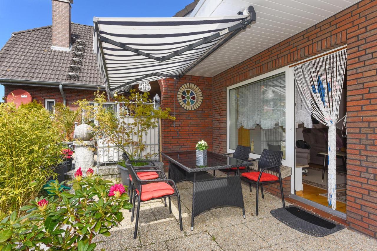Haus Sonne & Meer Esens Exteriör bild